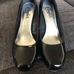 ❗️LAST CHANCE❗️Candies Size 7.5 glossy black heels